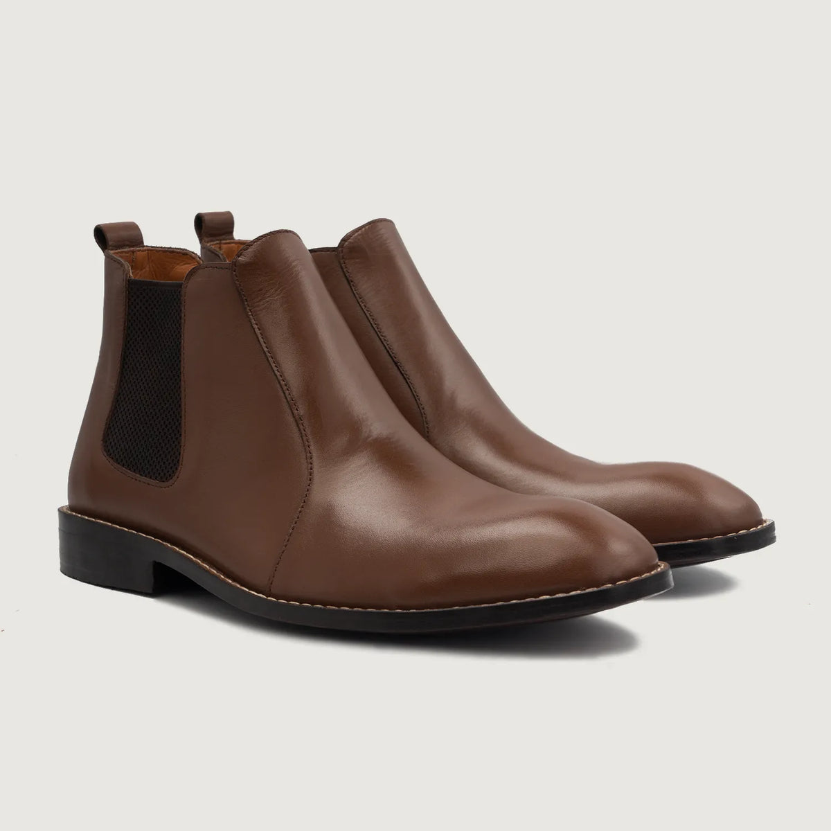 Clarkson Chelsea 复古棕 真皮工装靴马丁靴 男士 For Men in Brown Full-Grain Leather - 侧面轮廓视角 | 官方商城选购
