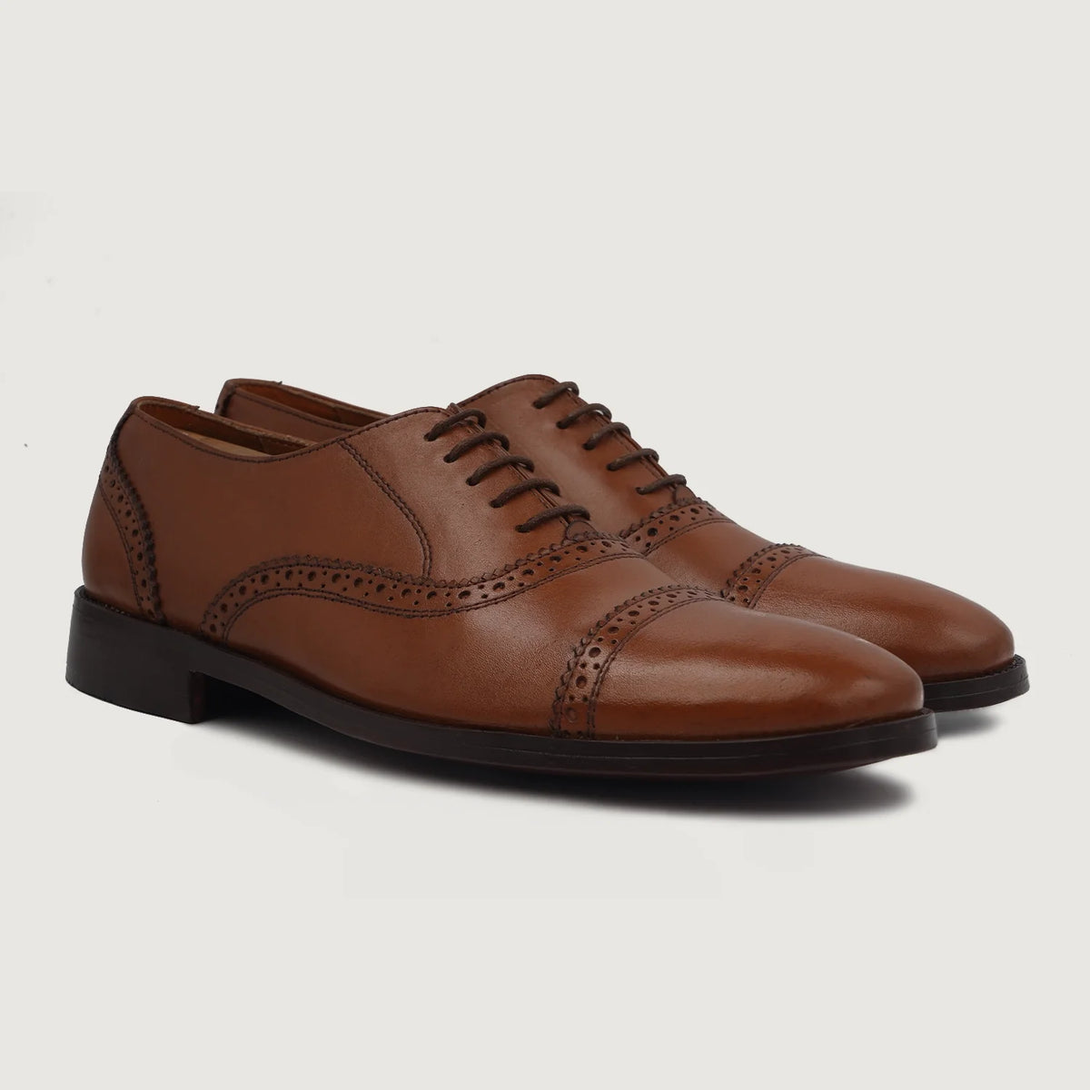 Greyson Brogues Oxford 浅棕褐色 真皮皮鞋 男士 For Men in Tan Full-Grain Leather - 侧面轮廓视角 | 官方商城选购