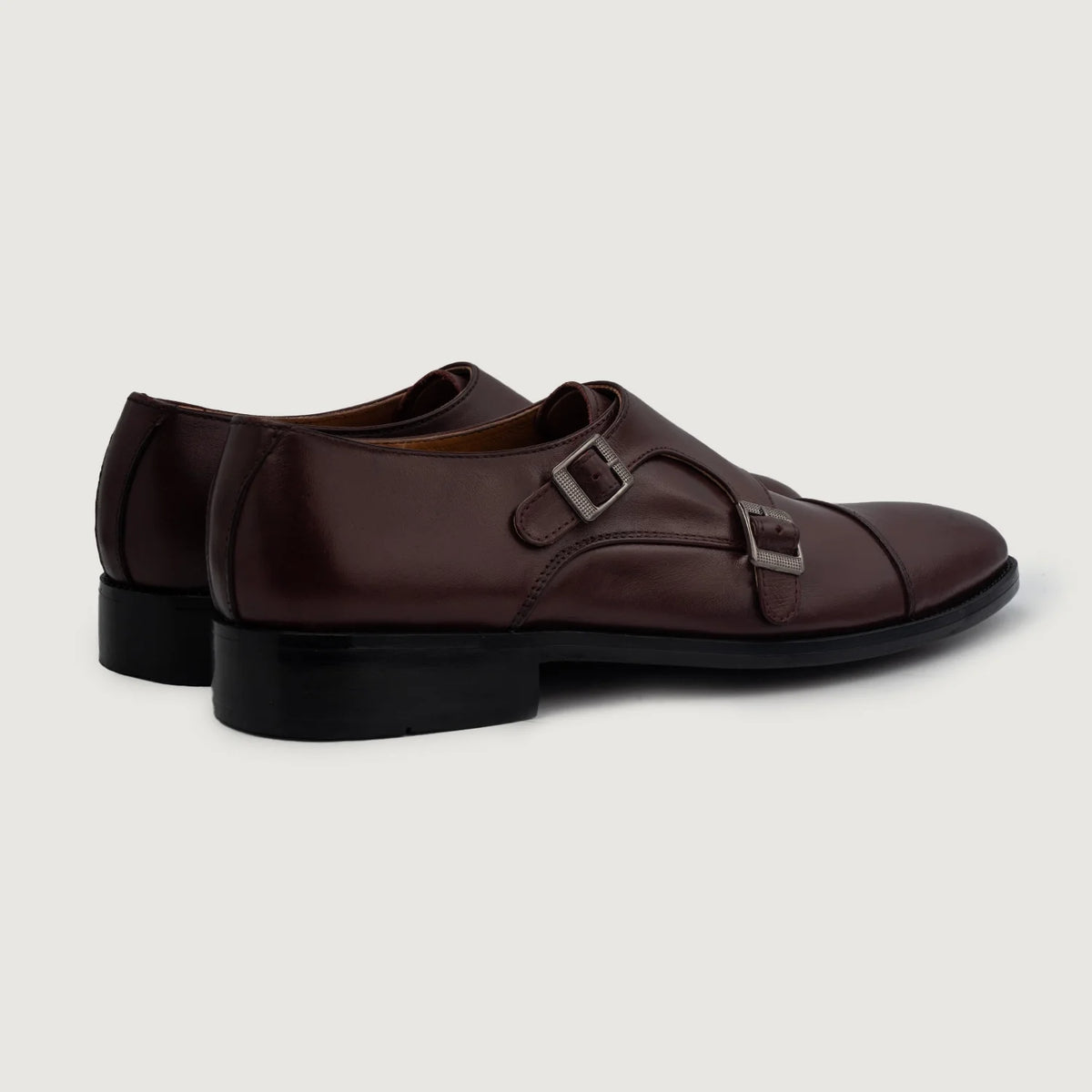 Boston 真皮皮鞋 栗褐色 真皮皮鞋 For Men - 加固鞋跟护壁与高密度双排走线细节