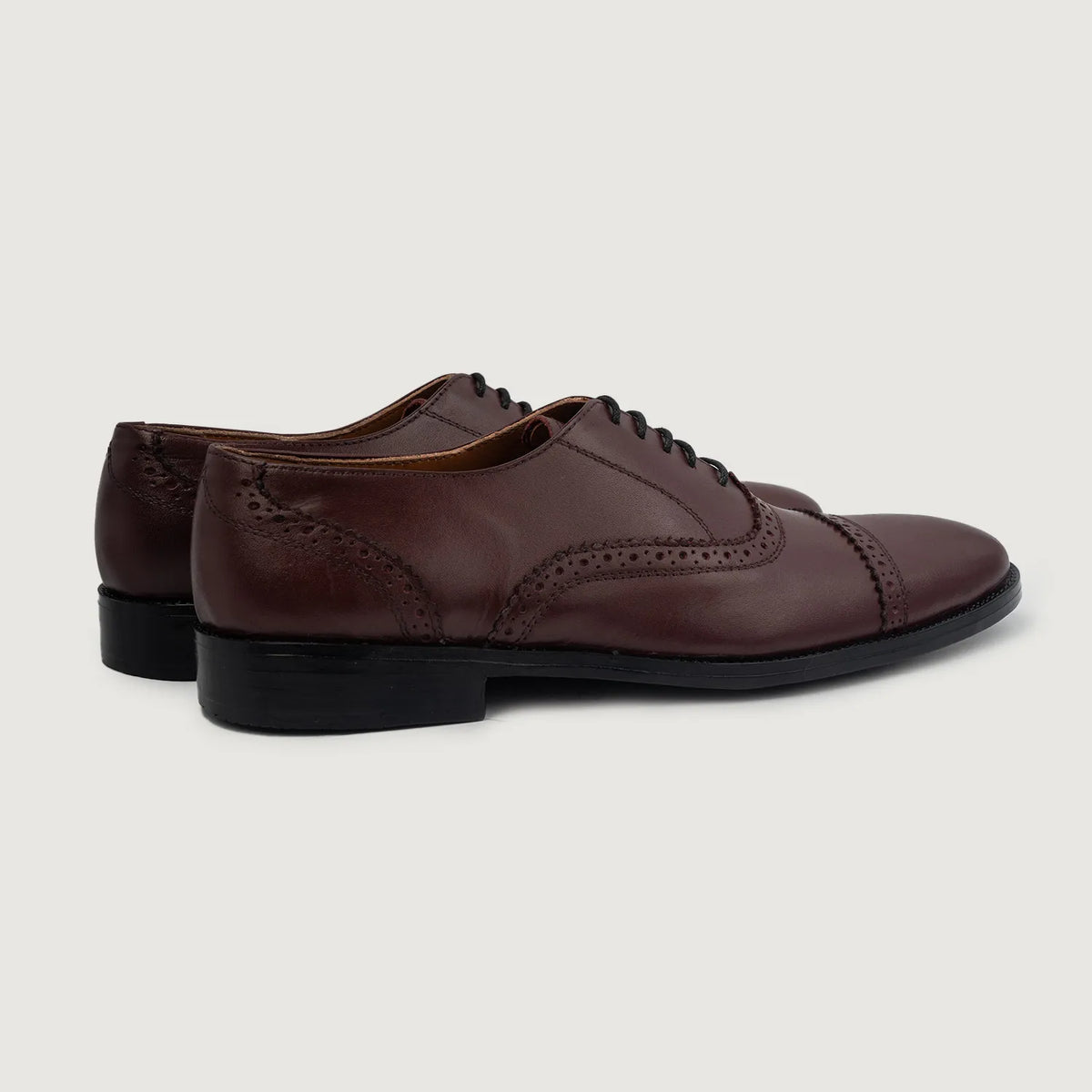 High-Traction Rubber Outsole & Lug Tread Pattern on Greyson Brogues Oxford 栗褐色 真皮皮鞋 男士 For Men