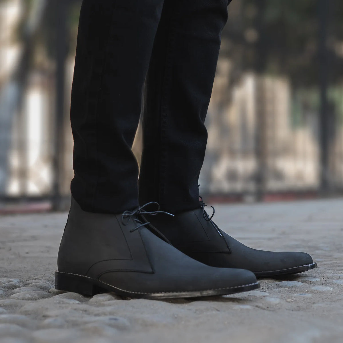 Orlaven Corry Chukka 经典黑 Nubuck 真皮工装靴马丁靴 男士 footwear image 9