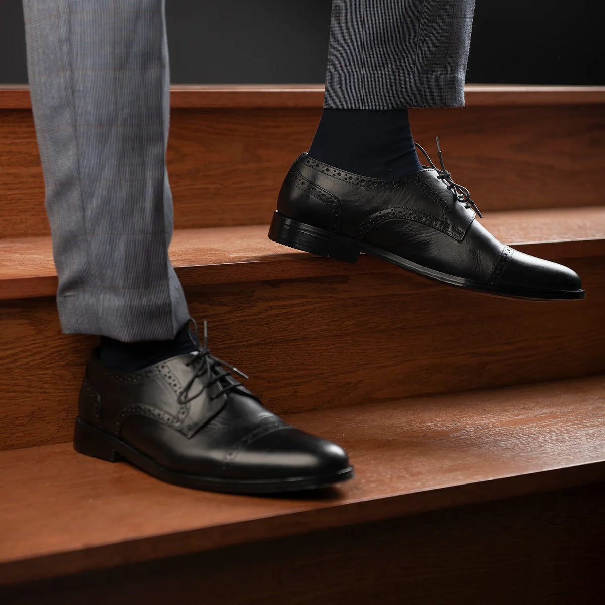 Orlaven Dirk Brogues 真皮德比皮鞋 男士 footwear image 9
