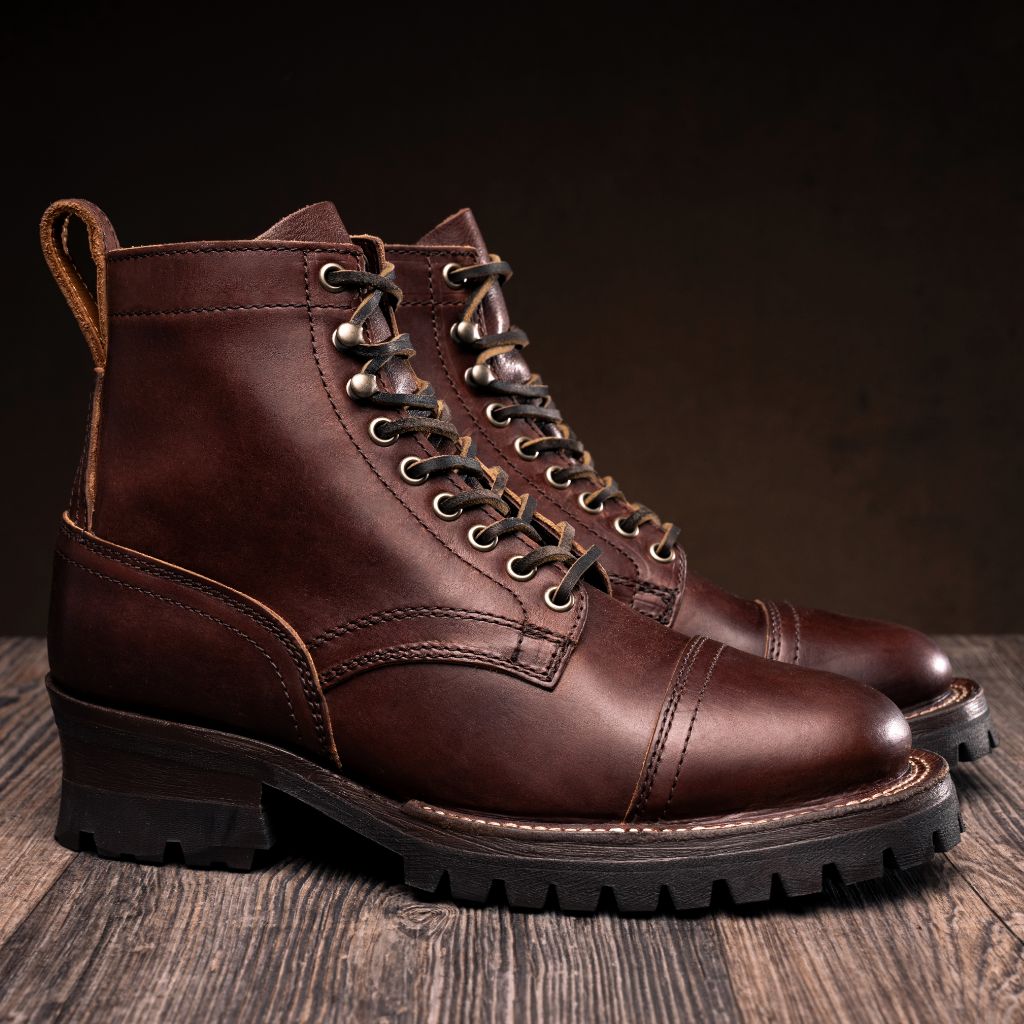 Challenger Whiskey 真皮工装靴马丁靴 男士 in Classic Full-Grain Leather - 侧面轮廓视角 | 官方商城选购
