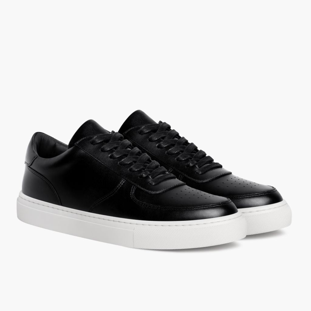 Court Black Leather Sneakers 经典黑色头层牛皮 - 侧面轮廓视角 | 官方商城选购