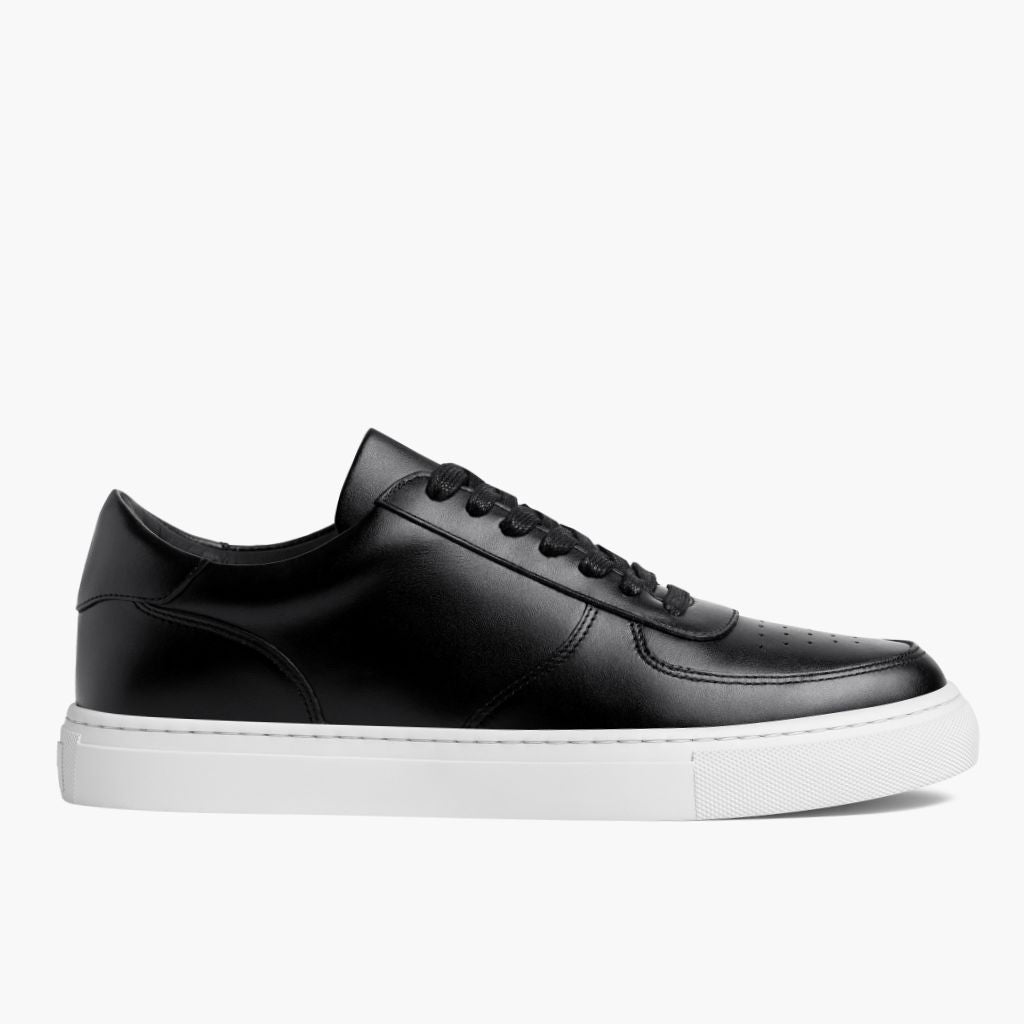 Black Full-Grain leather Sneakers - 固特异沿条缝制工艺与鞋头细节