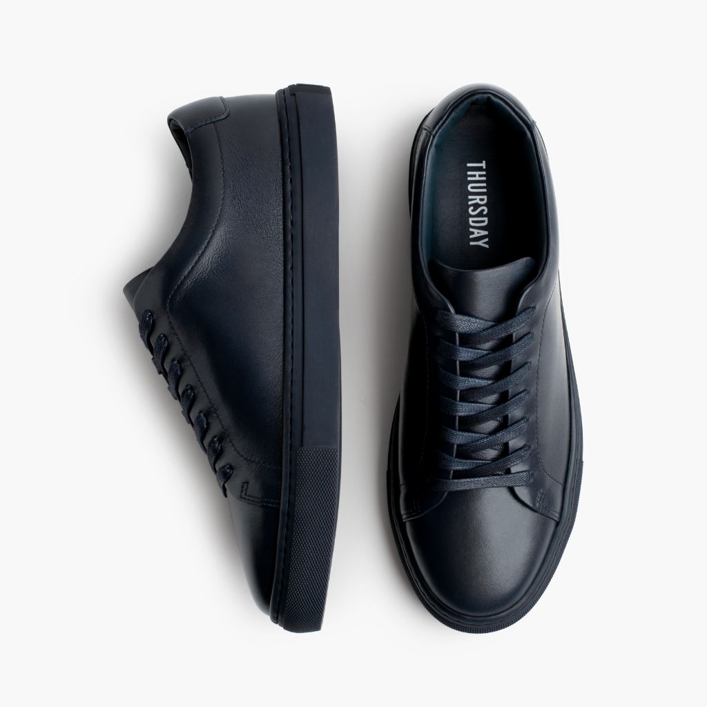 Encore Navy Leather Sneakers - 加固鞋跟护壁与高密度双排走线细节