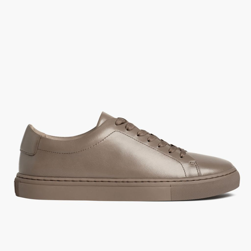 Encore Taupe Leather Sneakers 女士