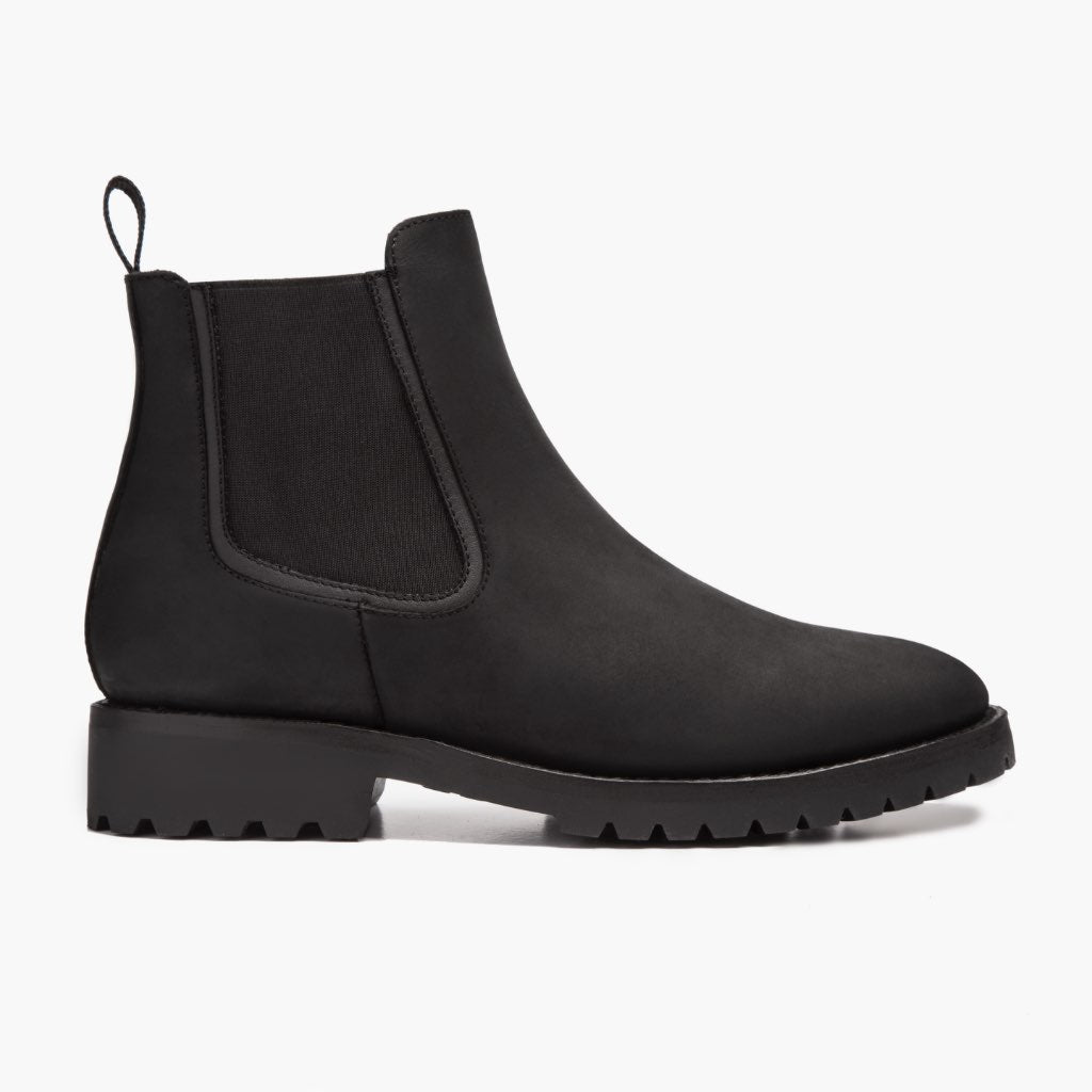 Black Full-Grain leather Boots - 固特异沿条缝制工艺与鞋头细节