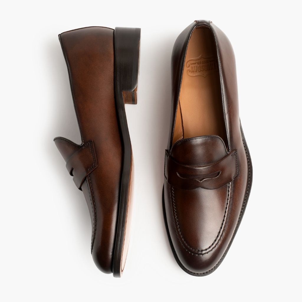 Lincoln Rich Mahogany 真皮休闲板鞋运动鞋 男士 - 加固鞋跟护壁与高密度双排走线细节