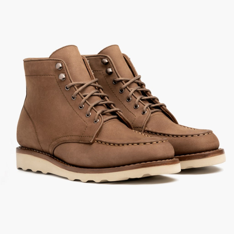 Diplomat Pebble Leather Boots 女士