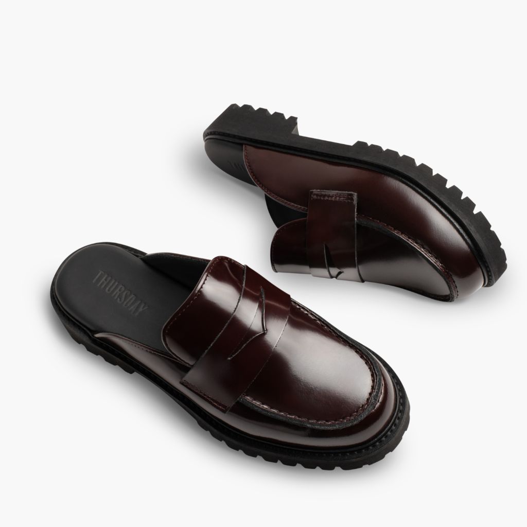 High-Traction Rubber Outsole & Lug Tread Pattern on Penny Mule 酒红色 真皮工装靴马丁靴 女士