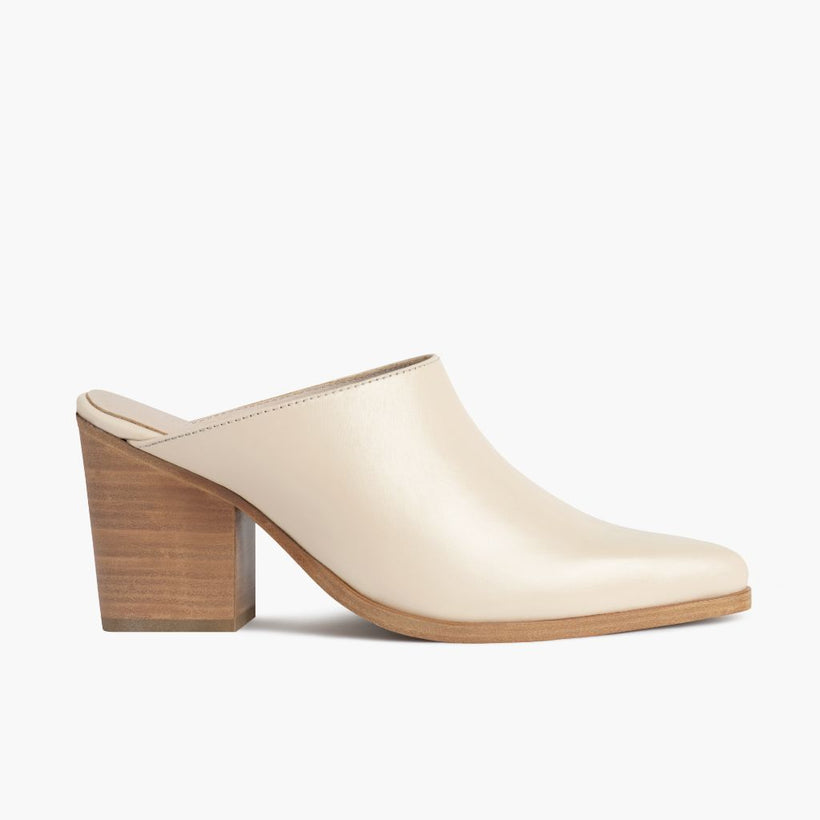 Summer Ivory Leather Boots 女士