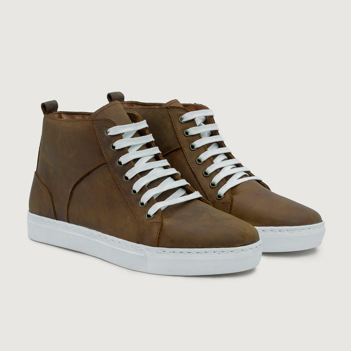 Marty High Top Burnt Copper Pullup 真皮休闲板鞋运动鞋 男士 For Men in Burnt Copper Full-Grain Leather - 侧面轮廓视角 | 官方商城选购