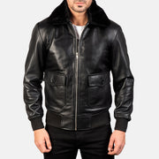 
细节特写 of Shirt with Removable Fur & Zipper Hardware on Airin G-1 经典黑 真皮飞行员夹克 男士