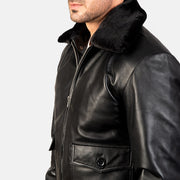 
内衬展示 Showing Quilted Viscose Lining & 内部双侧实用暗袋