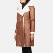 
Brown Sheepskin Burnishing Aviator Jacket - 展现肩线贴合与利落下摆的背部视角