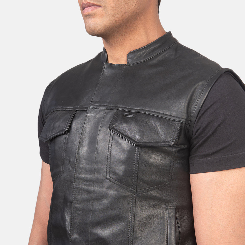 
内衬展示 Showing Quilted Polyester Lining & 内部双侧实用暗袋
