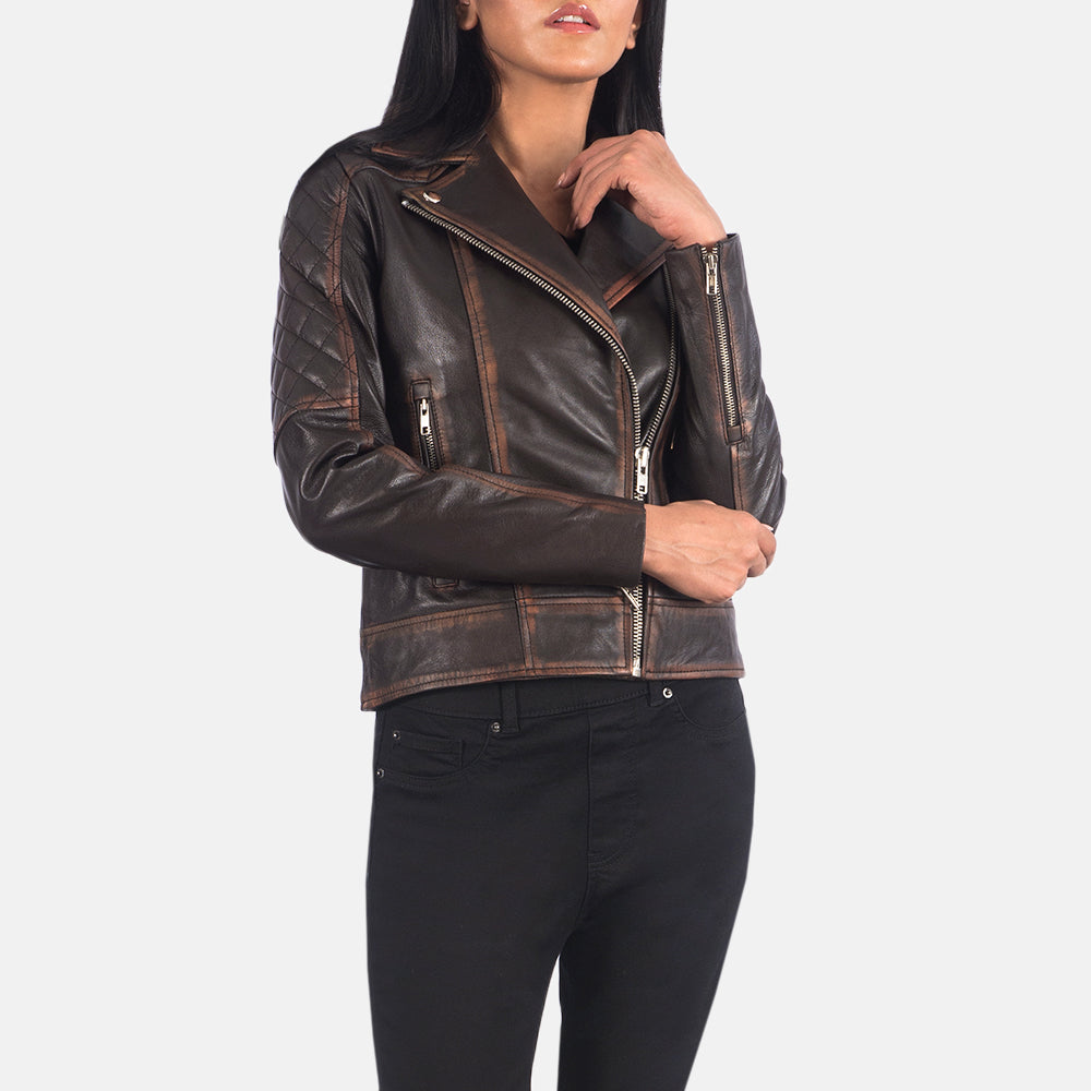 
细节特写 of Notch & Zipper Hardware on Carolyn Quilted Vintage Brown Biker Jacket