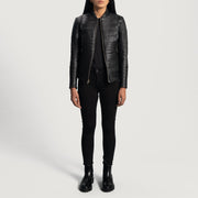 Close-Up Detail of Varsity &amp; Zipper Hardware on Women's Cityscape 黑色 真皮机车夹克 女士