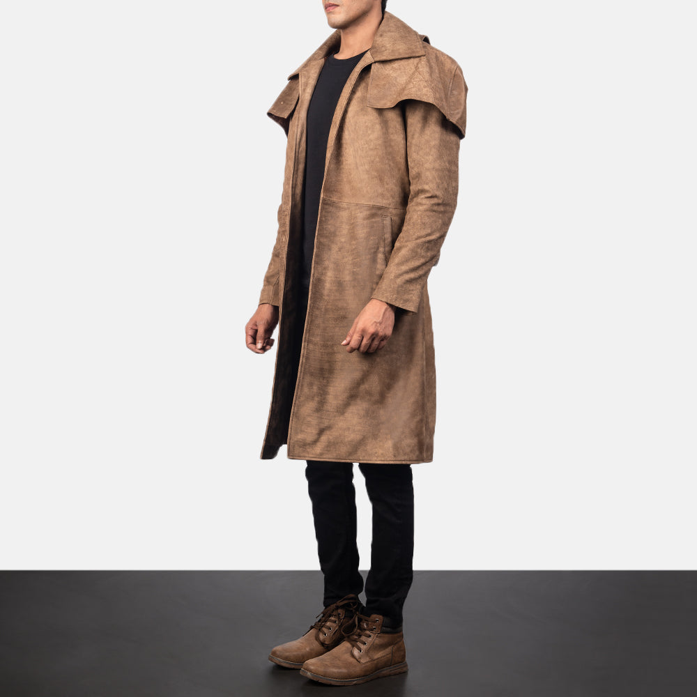 
Distressed Brown Sheepskin Snuffed Trench Coat - 展现肩线贴合与利落下摆的背部视角