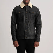 
Dallis Tumbled Black Shearling Trucker Jacket in Distressed Black Sheepskin Snuffed - 正面版型与定制立体剪裁轮廓 | 官方商城选购