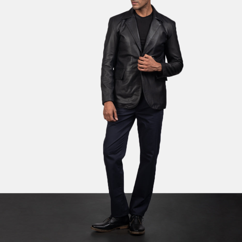 Men's Daron 黑色 真皮西装外套 男士 - Lateral Side Profile View Showing Sleeve Cut &amp; Athletic Taper Fit