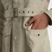 Close-Up Detail of High neck with Belt &amp; Snap button Hardware on Dolf Off-White 麂皮夹克 男士