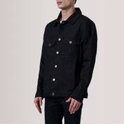 
Eddie 经典黑 Oversized Denim Trucker 真皮夹克 男士 For Men - 展现立体袖型与合身版型的侧身视角