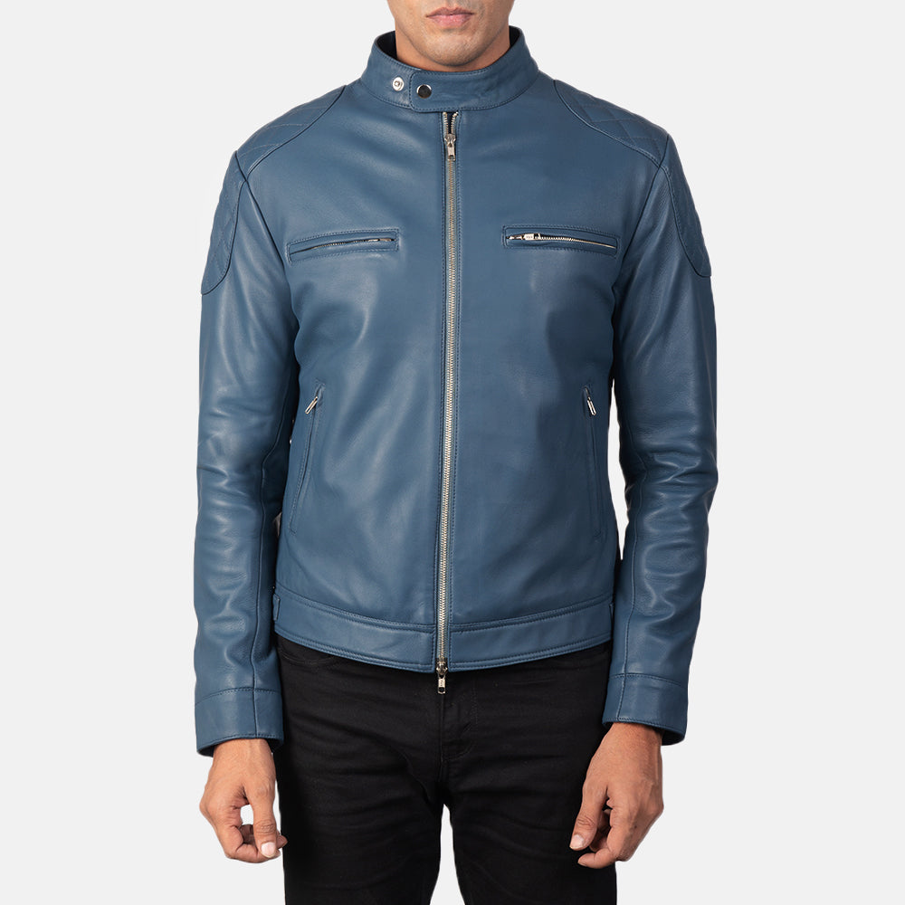
Gatsby Quilted Blue Leather Biker Jacket - 展现立体袖型与合身版型的侧身视角