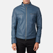 
Gatsby Quilted Blue Leather Biker Jacket - 展现立体袖型与合身版型的侧身视角
