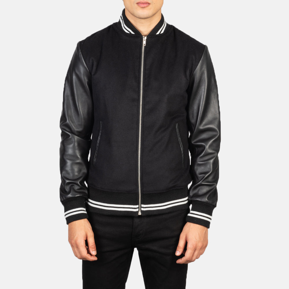 Harrison 黑色 Hybrid Varsity 真皮夹克 男士 - Lateral Side Profile View Showing Sleeve Cut &amp; Athletic Taper Fit