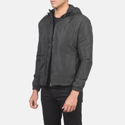 
Black Polyester Hooded Jacket - 展现肩线贴合与利落下摆的背部视角