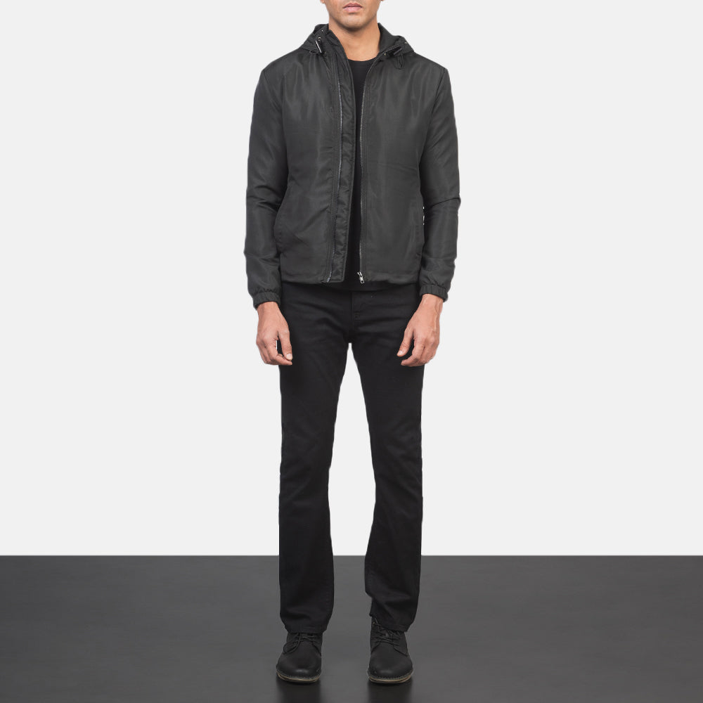 Jimmy Black Hooded Windbreaker Jacket - 展现立体袖型与合身版型的侧身视角
