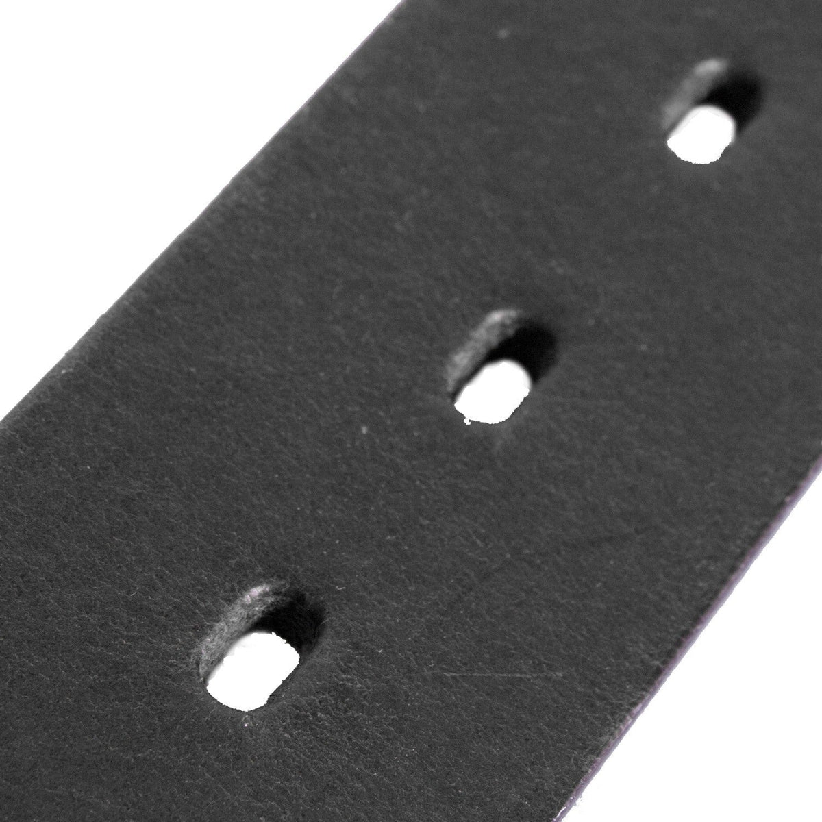 Solid Antique Brass Hardware &amp; Heavy-Duty Dual Zipper Detail on Brandon 头层牛皮 Belt