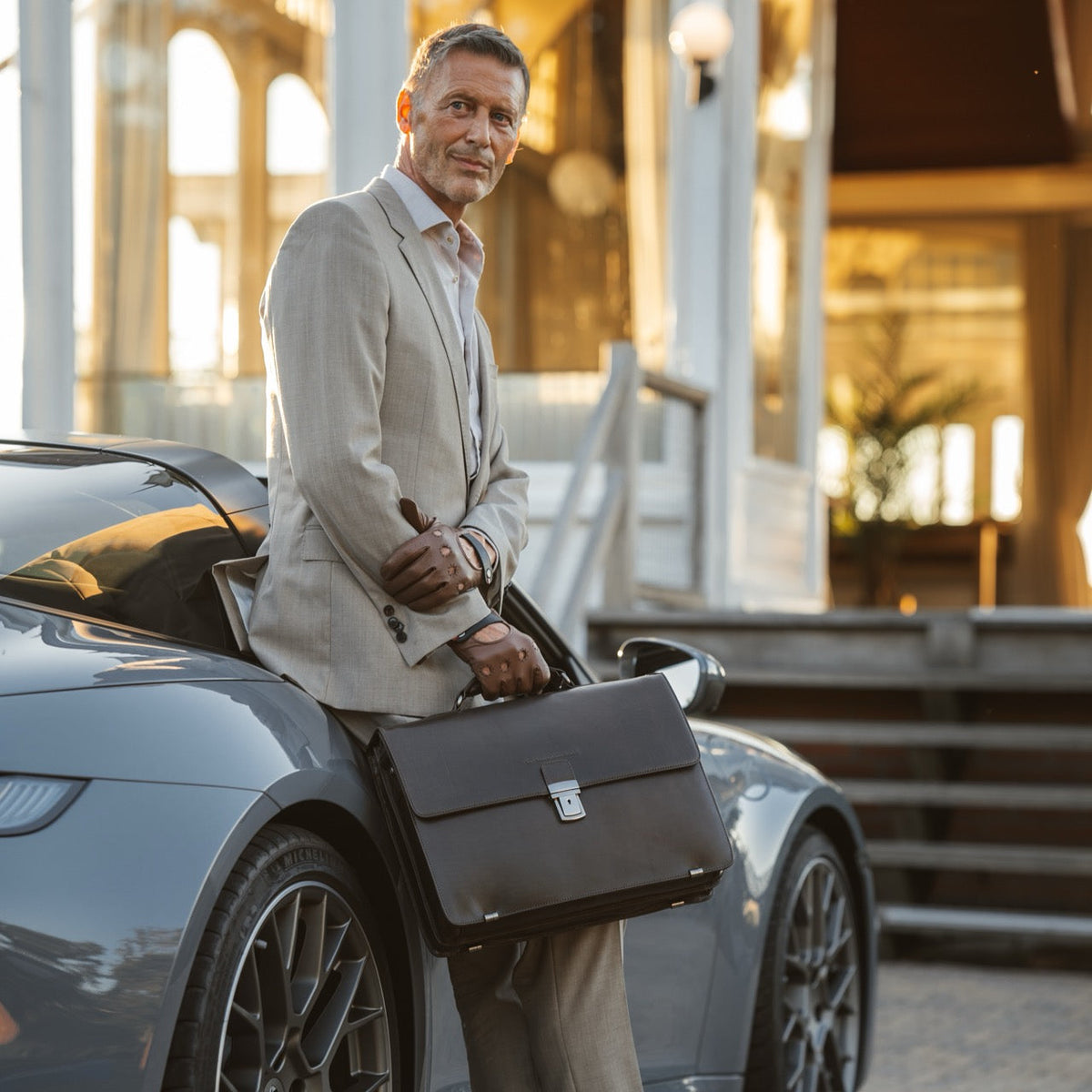 Salvatore Full-Grain Leather Briefcase 男士 – alternate product view 3