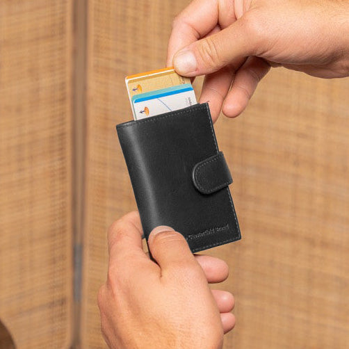 Leipzig Full-Grain Leather Card Holder 女士