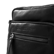 
Solid Antique Brass Hardware & Heavy-Duty Dual Zipper Detail on Birmingham 真皮斜挎包