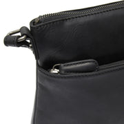
内衬展示 Showing Dedicated Padded Laptop Sleeve & Multi-Compartment Organization