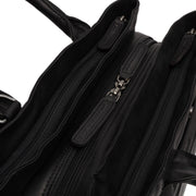 Passau Full-Grain Leather Handbag 女士 - Lateral Side Profile View Showing Sleeve Cut &amp; Athletic Taper Fit