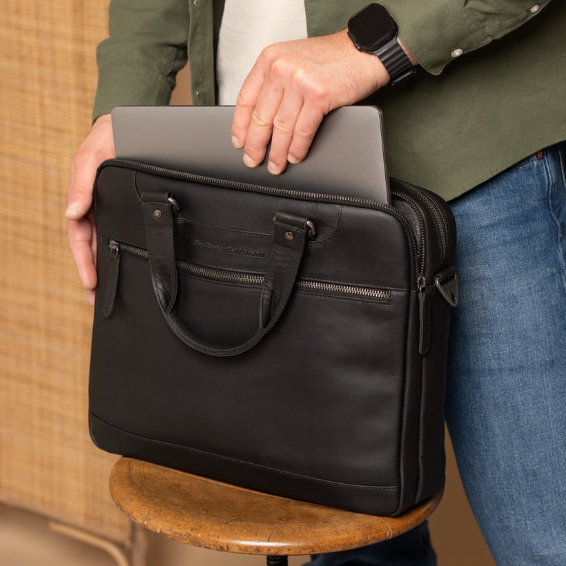 Montara Full-Grain Leather Laptop Bag 女士