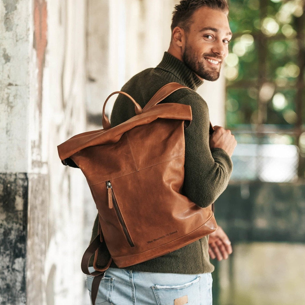 
Liverpool 头层牛皮 Roll-top Backpack – alternate product view 2