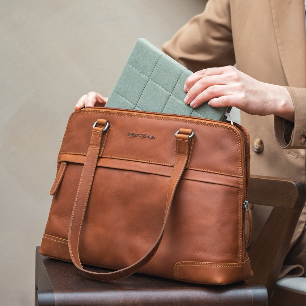 Branson Full-Grain Leather Shoulder Bag 女士 – alternate product view 2