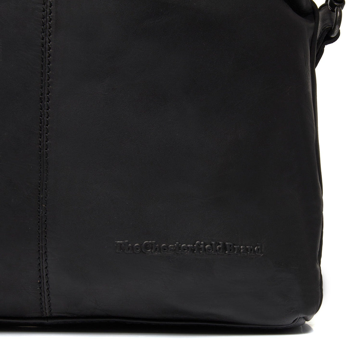 
Classic 100% Full-Grain leather Bag - 展现加固真皮背带与承重走线的背部视角