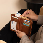 Ascot Full-Grain Leather Wallet 女士 – alternate product view 3