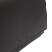 Solid Antique Brass Hardware &amp; Heavy-Duty Dual Zipper Detail on Mirthe Full-Grain Leather Wallet 女士