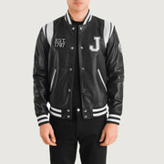 
Liberte New Jersey 经典黑 Leather Varsity 真皮夹克 男士 in Black & White Sheepskin Leather - 正面版型与定制立体剪裁轮廓 | 官方商城选购