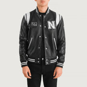 
Liberte New York 经典黑 Leather Varsity 真皮夹克 男士 in Black & White Sheepskin Leather - 正面版型与定制立体剪裁轮廓 | 官方商城选购