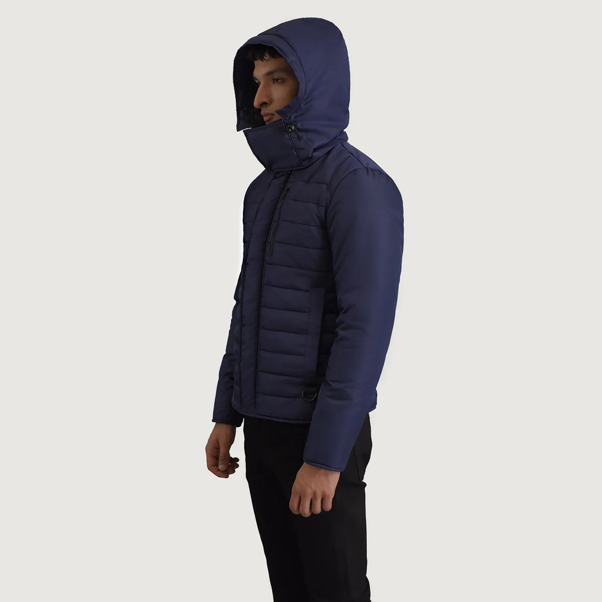 
Blue Full-Grain Leather Hooded Jacket - 展现肩线贴合与利落下摆的背部视角