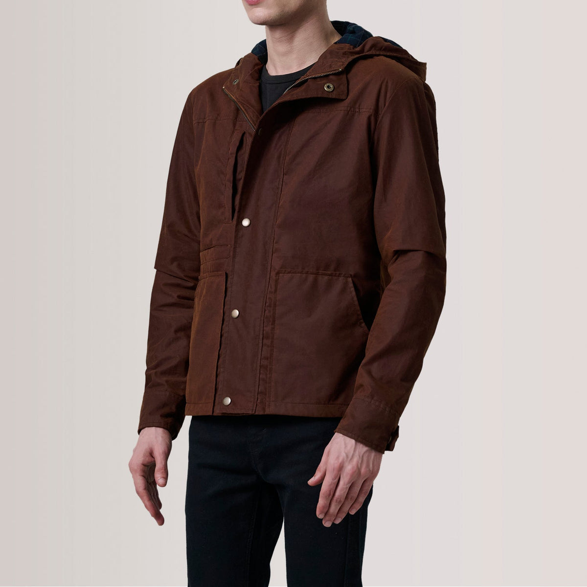 Marlo 棕色 Canvas Hooded Work 真皮夹克 男士 For Men - Lateral Side Profile View Showing Sleeve Cut &amp; Athletic Taper Fit