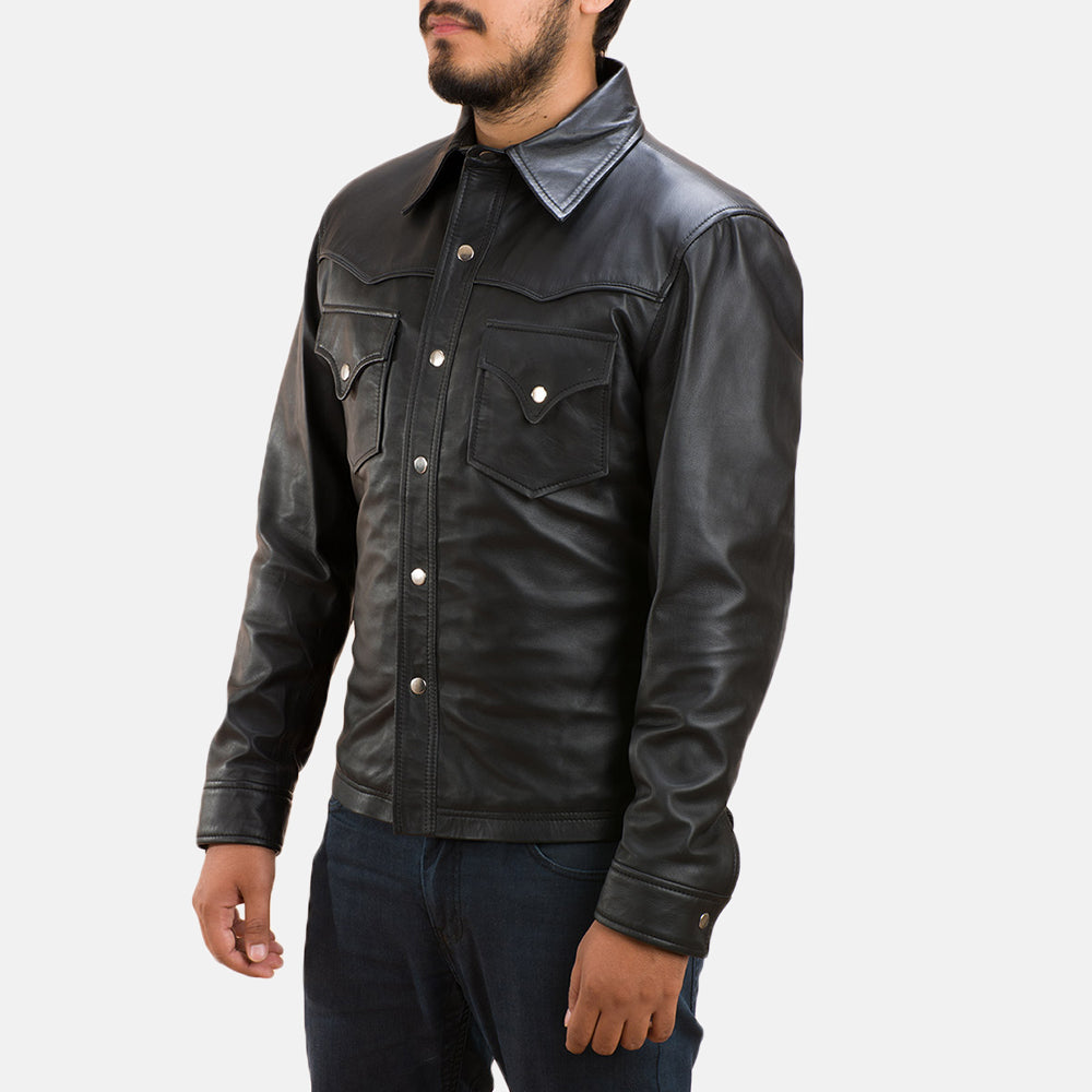 
Ranchson 经典黑 Leather Shirt 男士 - 展现立体袖型与合身版型的侧身视角